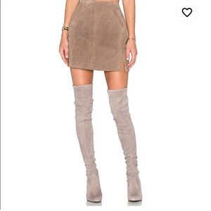 Blank NYC Midnight Toker Suede Mini Skirt with Pocket in Tan Brown 29